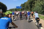 aussteigen-06-Radeln-auf-der-Autobahn-A661-05-10x14s