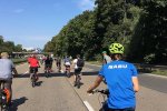 aussteigen-06-Radeln-auf-der-Autobahn-A661-10-10x13s
