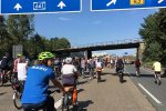 aussteigen-06-Radeln-auf-der-Autobahn-A661-15-10x13s