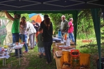 Tag-der-Artenvielfalt-06-NABU-Infostand-im-Regen-10x14s