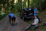 Ankleiden im Wald 1