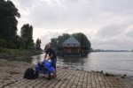 Aufbau Faltboot Einsetzstelle Ginsheim-Gustavsburg 1