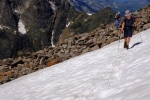 05 Aufstieg zum Pass - Schneefeld 3