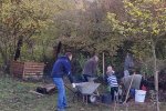 Aktionstag-Wühlmausgarten-Hirschkäferwiege-anlegen-01-10x13s